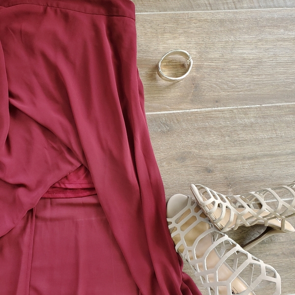 Maroon high low skirt - Picture 5 of 5